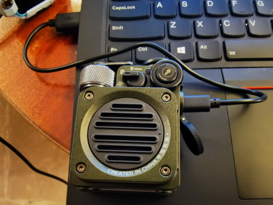 猫王收音机MW-PVX好不好呀，操控方便吗，质感一流吗 