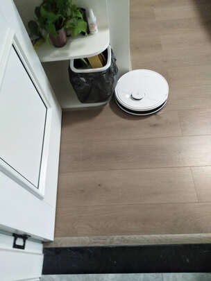 扫地机器人|【电商快报】科沃斯扫地机器人n8和n8pro区别大不大？谁来讲讲？