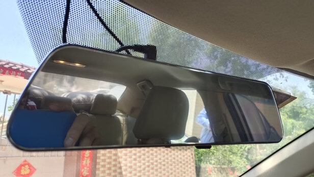 行车记录仪