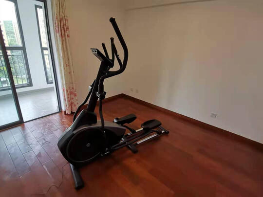 椭圆机|外观展示麦瑞克和海德椭圆机哪一个好？告诉大家真相？