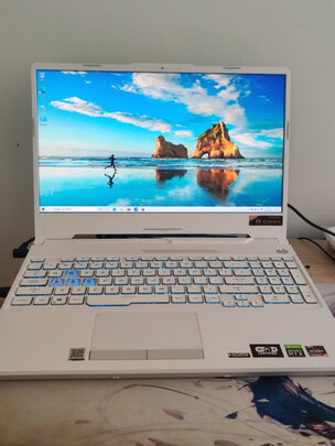 %title插图%num 华硕(ASUS)天选2 15.6英寸游戏笔记本电脑(新锐龙 7nm 8核R7-5800H 16G 512G RTX3050Ti 144Hz)日蚀灰