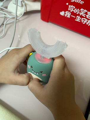 儿童牙刷