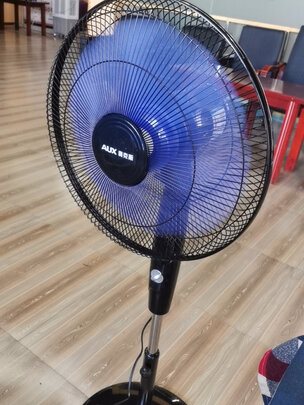 三,格力fs-3015bh7电风扇网友对比评测