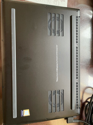 游戏本|【热搜头条】雷蛇灵刃15和rog对比哪款好用？告诉大家真相感受