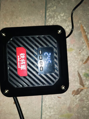 车载充气泵
