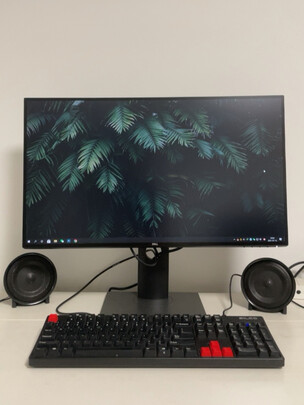 %title插图%num 戴尔(DELL) U2720Q 27英寸液晶显示器(4K高清屏HDR Type-C 90W反向充电 色彩校准 旋转升降 3年质保)