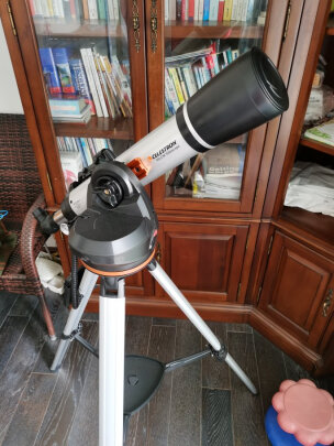 %title插图%num 星特朗CELESTRON 自动寻星天文望远镜 中文手控器 操作观景观天两用 高清高倍专业天文望远镜