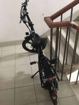 电动自行车