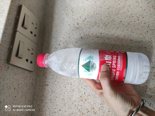 TCLR518V3-S芭蕾白选购容忽然的三大要点