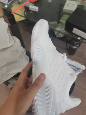 篮球鞋