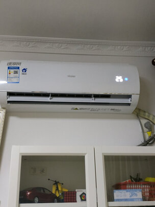 海尔（Haier）新三级 大1.5匹 速享风 智能 自清洁 变频壁挂式卧室空调挂机 KFR-35GW/83@U1-Ge 以旧换新