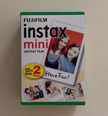 INSTAX mini相纸好不好？对比度高不高？外表好看吗 