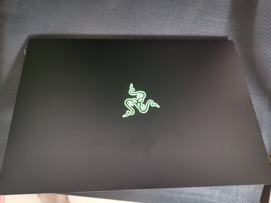 游戏本|【热搜头条】雷蛇灵刃15和rog对比哪款好用？告诉大家真相感受