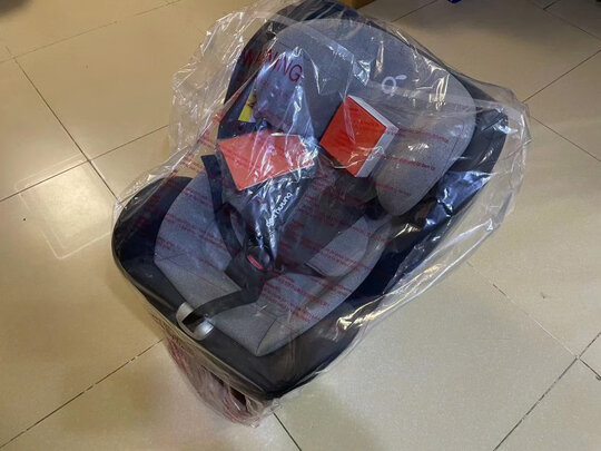 儿童安全座椅