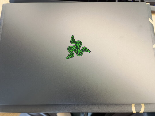 游戏本|【热搜头条】雷蛇灵刃15和rog对比哪款好用？告诉大家真相感受