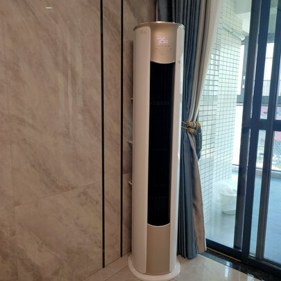 %title插图%num 美的(Midea) 空调 京东小家智能 3匹 锐云 新一级能效 变频 客厅空调立式空调柜机 以旧换新KFR-72LW/N8XHA1