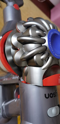 戴森(Dyson) V10 Fluffy Extra手持无线吸尘器 除螨 宠物 家庭适用
