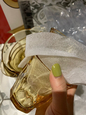 玻璃水杯