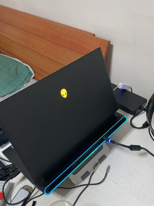 外星人m15r5游戏本|看完不迷路：外星人m15r5和r6哪个好?告诉大家真相内幕？