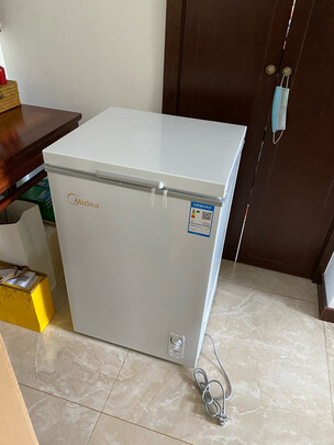 美的迷你小冰箱