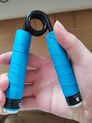 握力器