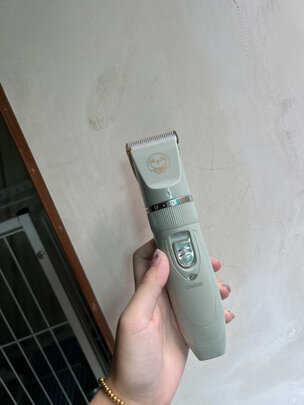  狗狗剃毛器
