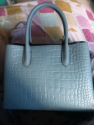 朱尔包包属于什么档次 - 乐器教程网