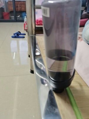 运动水杯