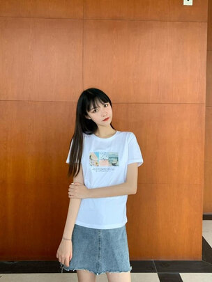 女士T恤