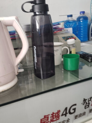 运动水壶