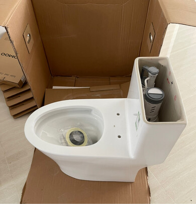 非常满意马桶已经装好了,冲水速度特别快,还不会沾粑粑,冲的特别干净