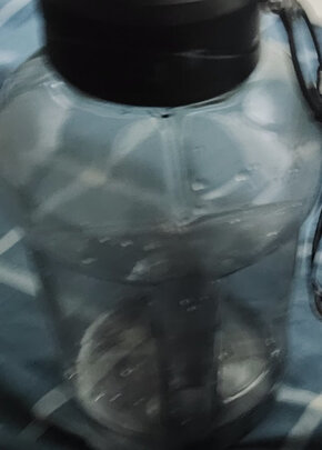 运动水杯