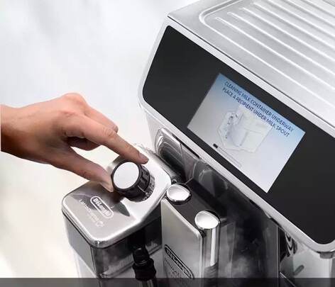 德龙（Delonghi）咖啡机 尊享系列全自动咖啡机 意式花式一键制作 触摸彩屏 欧洲原装进口 ECAM650.85.MS