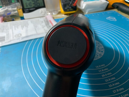车载吸尘器