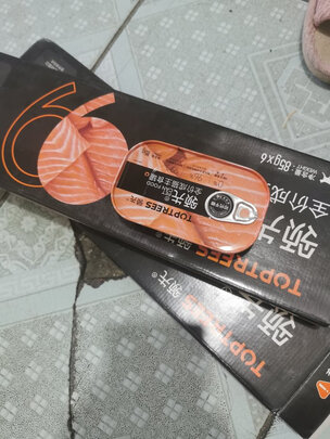 猫粮罐头