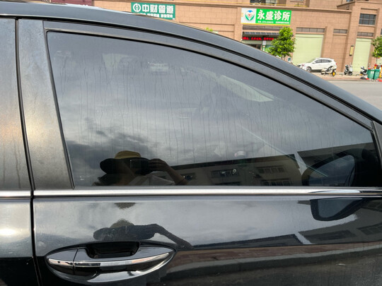 汽车贴膜