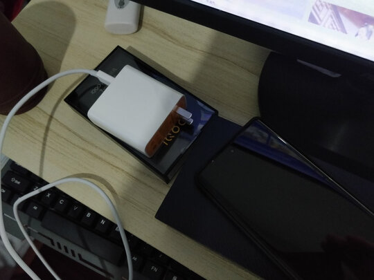 vivoiQOO 8 Pro选购容忽然的三大要点