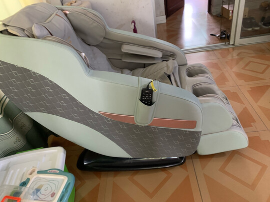 ihoco轻松伴侣按摩椅家用太空舱多功能全身全自动零重力豪华智能小型按摩沙发6688 藕粉色