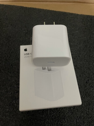 APPLE Apple 20W USB-C好不好，安全性够好吗？运转良好吗？