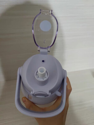吸管水杯