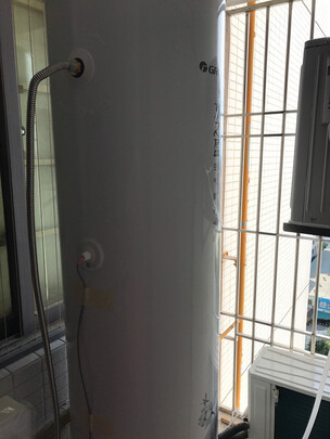 格力空气能热水器|消费者诉说格力空气能热水器怎么样？用后三天讲内幕真相？