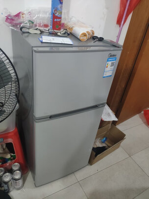 【品牌直营】美的(Midea)冰箱 双门小冰箱112升客厅小型迷你家用电冰箱BCD-112CM 浅灰色