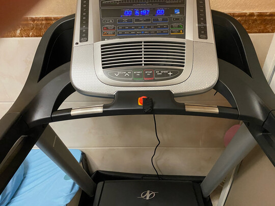 爱康C700跑步机|爱康C700跑步机真实使用感受？真相必看