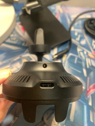 车载充电器