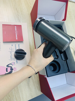 真实评测曝光：AIRFLYP1鱼子酱吹风机怎么样?不看后悔！