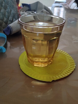 玻璃水杯