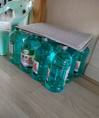玻璃水
