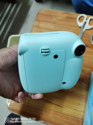 INSTAX mini7+怎么样？性价比够高吗，颜值够高吗？