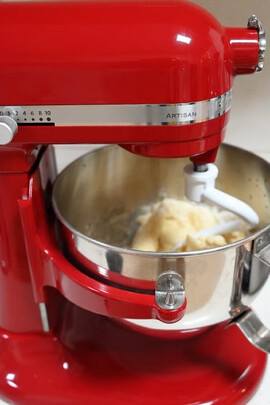 凯膳怡5KSM6583CGU厨师机|凯膳怡5KSM6583CGU厨师机到底怎么样，参数如何！