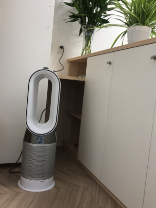 %title插图%num 戴森(DYSON)HP04除菌除甲醛风扇(HP05升级版) 兼具空气净化器冷暖风扇功能 整屋循环 银白色 智能塔式